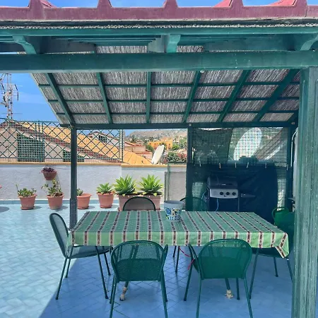 La Terrazza Sul Mare Apartment