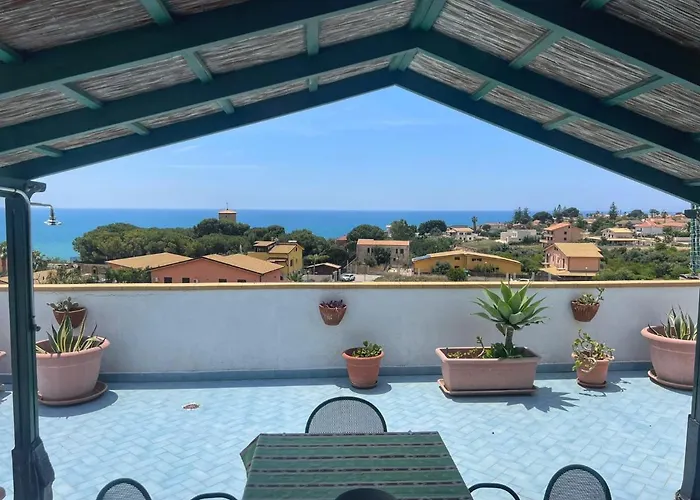 La Terrazza Sul Mare *