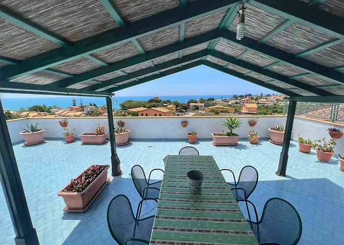 Apartment La Terrazza Sul Mare